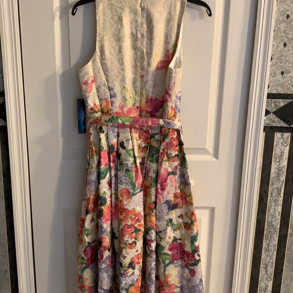 Tahari Floral Jacquard flower ombre fit and flare dress 4 NWT new with tags - Picture 4 of 10